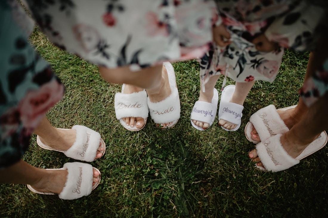 Flippers for bridal party