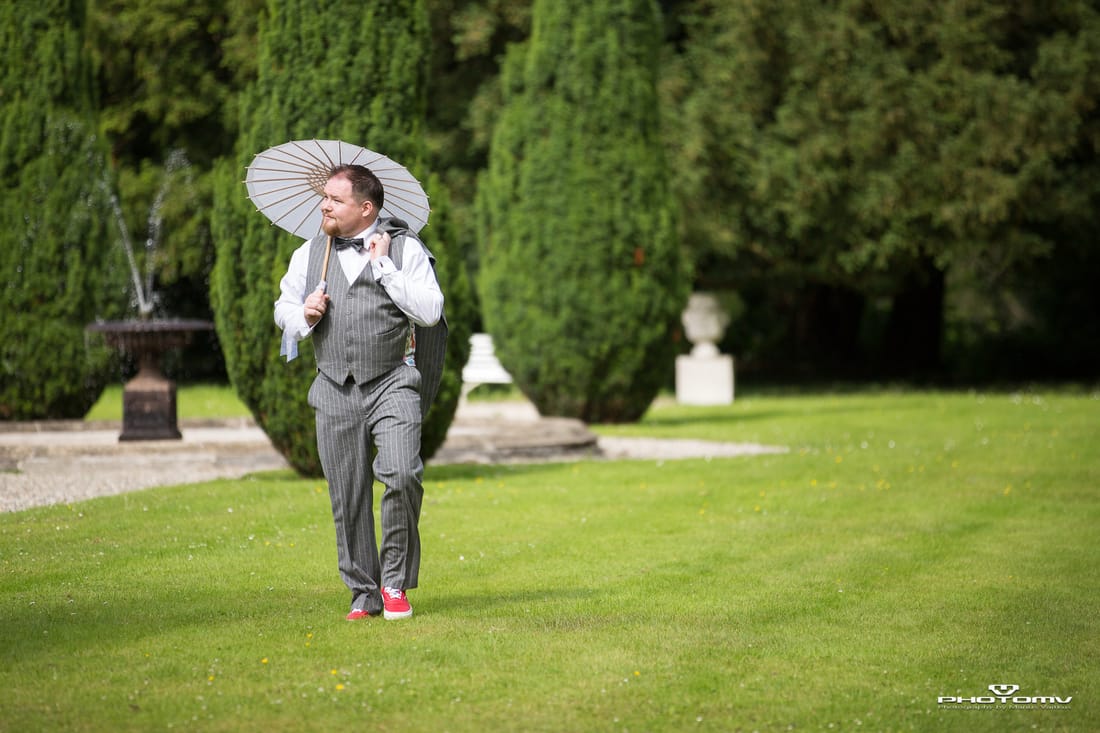 Quirky wedding photography