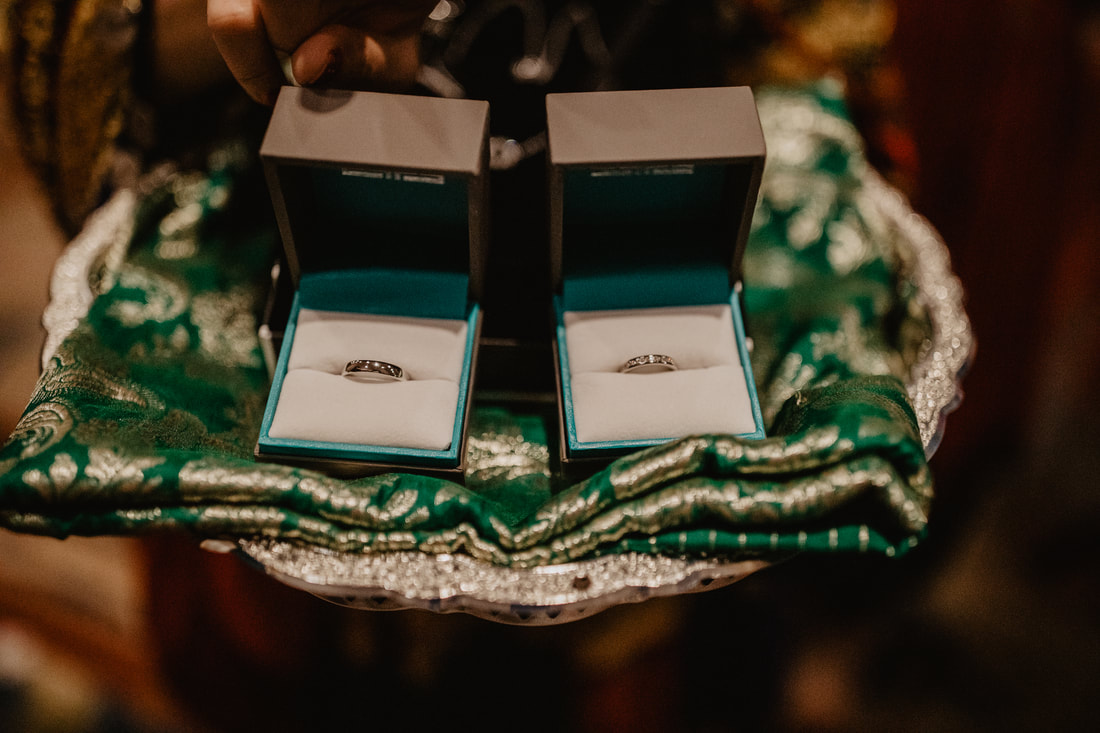 Wedding rings. Asian wedding in Ireland. Photographer Mario