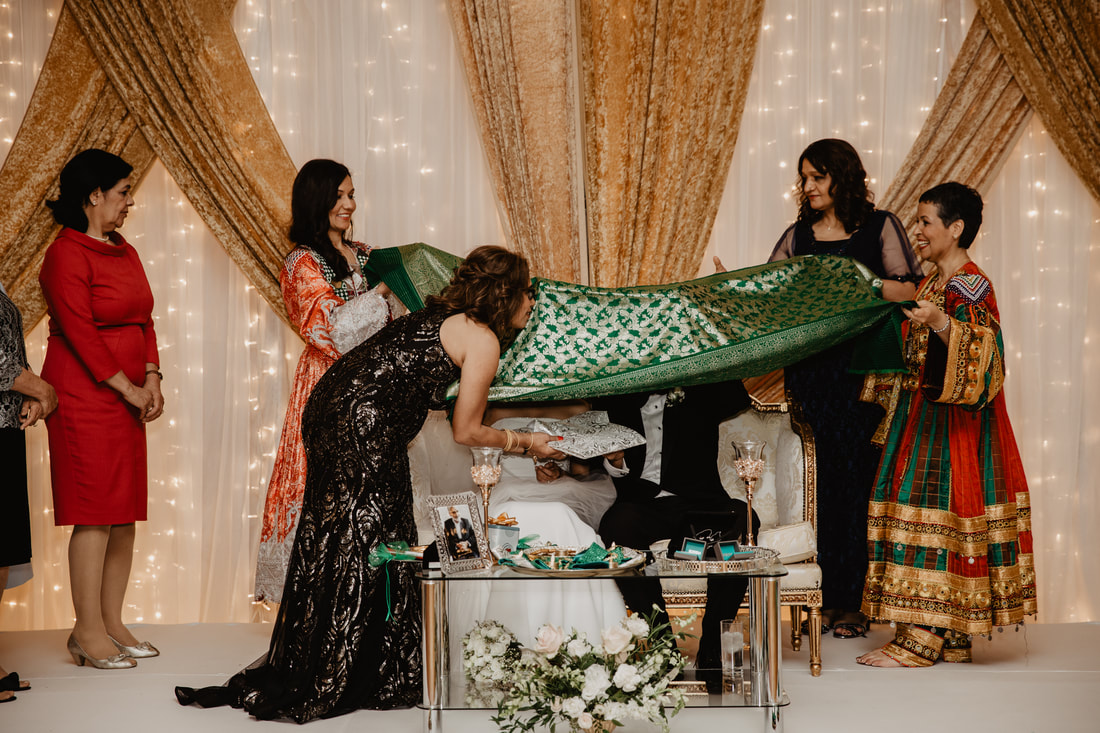 Afgan wedding traditions in Ireland. Photographer Mario Vaitkus