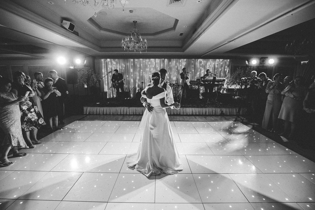B&W dance floor. Bride and groom first dance. Wedding photographer in County Kildare Mario Vaitkus